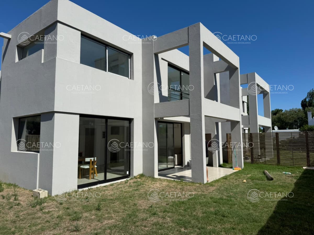 Venta apartamento 2 dormitorios. La barra.