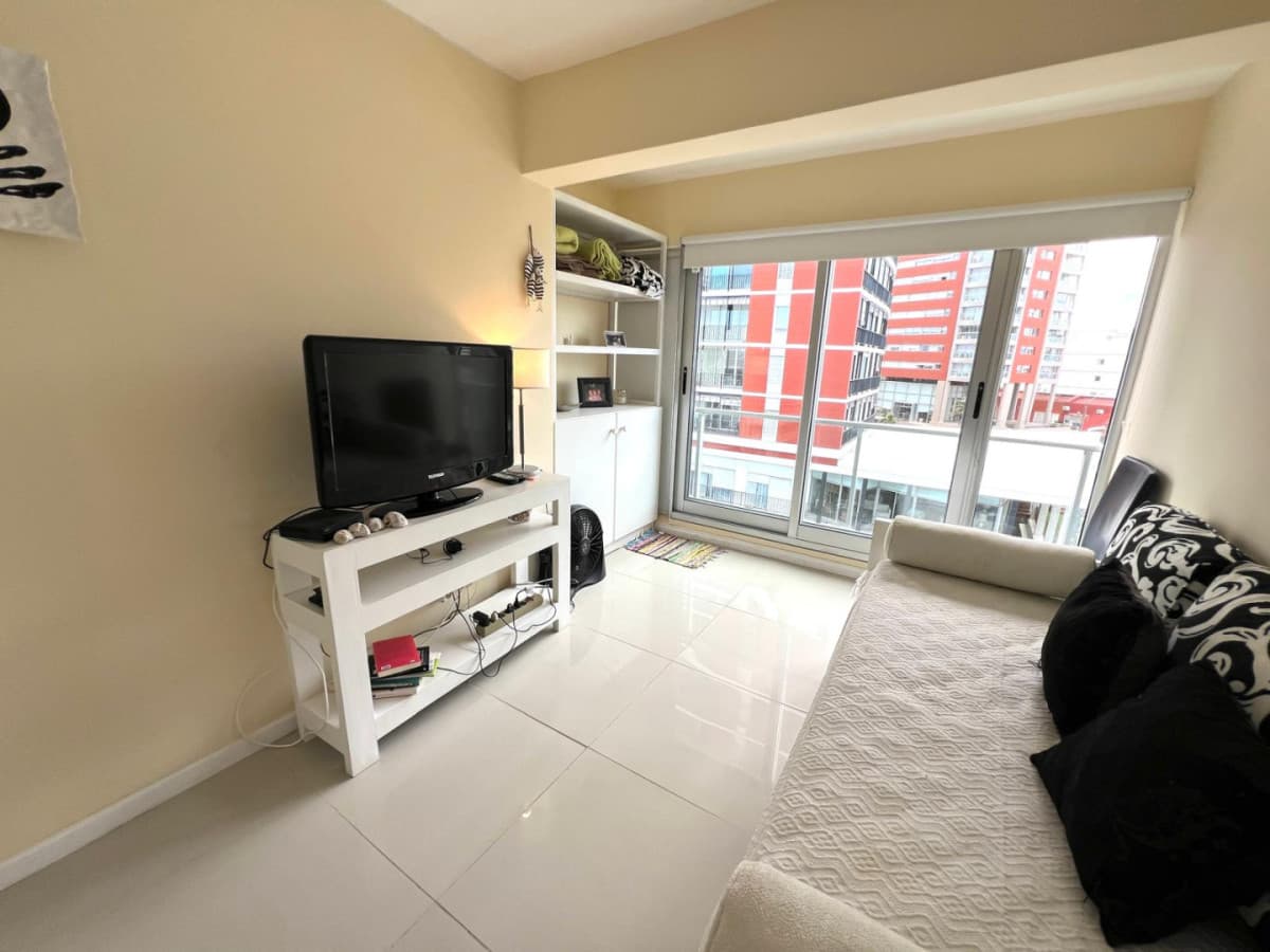 Venta apartamento 2 dormitorios. Peninsula, Punta del Este