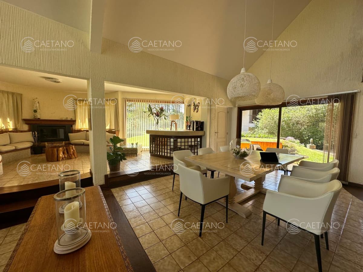Venta casa 5 dormitorios. Lugano, Punta del Este. — foto 3
