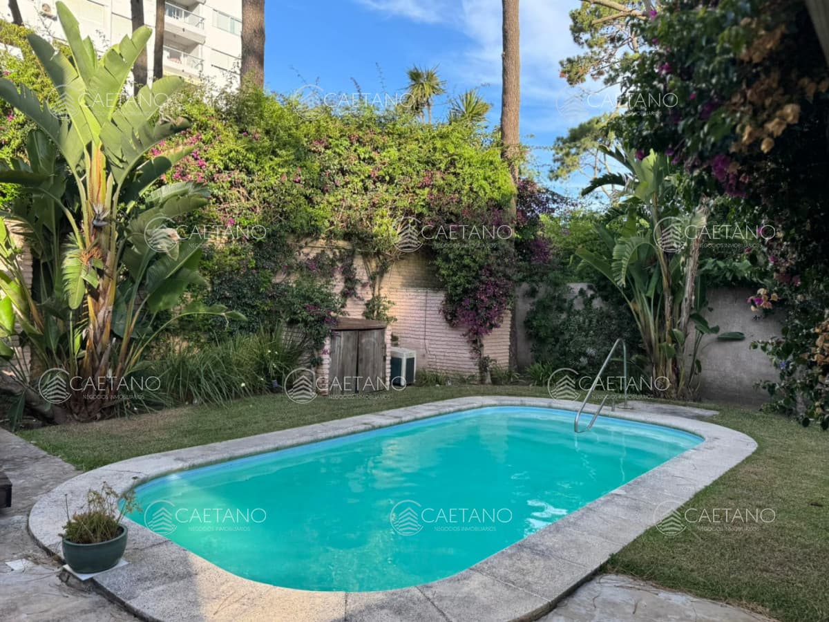 Hermosa casa en  Playa Mansa -  Punta del Este — foto 2