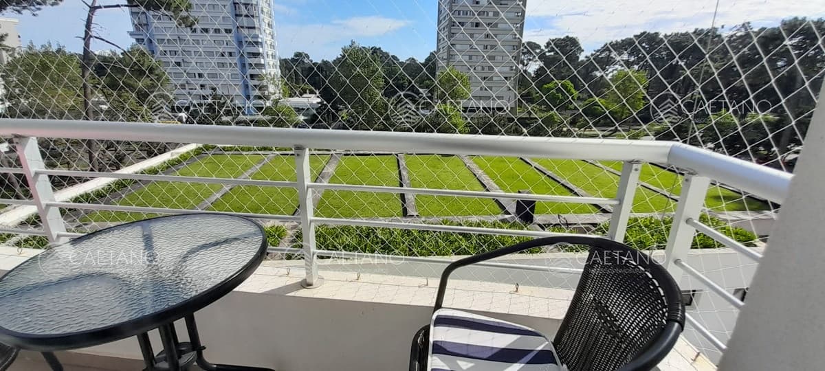 Apartamento 2 Dormitorios en Alquiler Greenlife