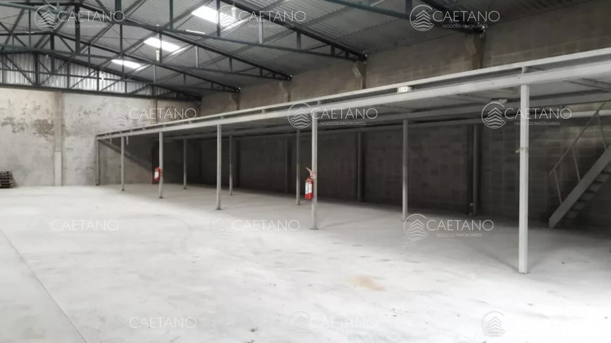 Depósito Galpón en Maldonado, Av. Aigua