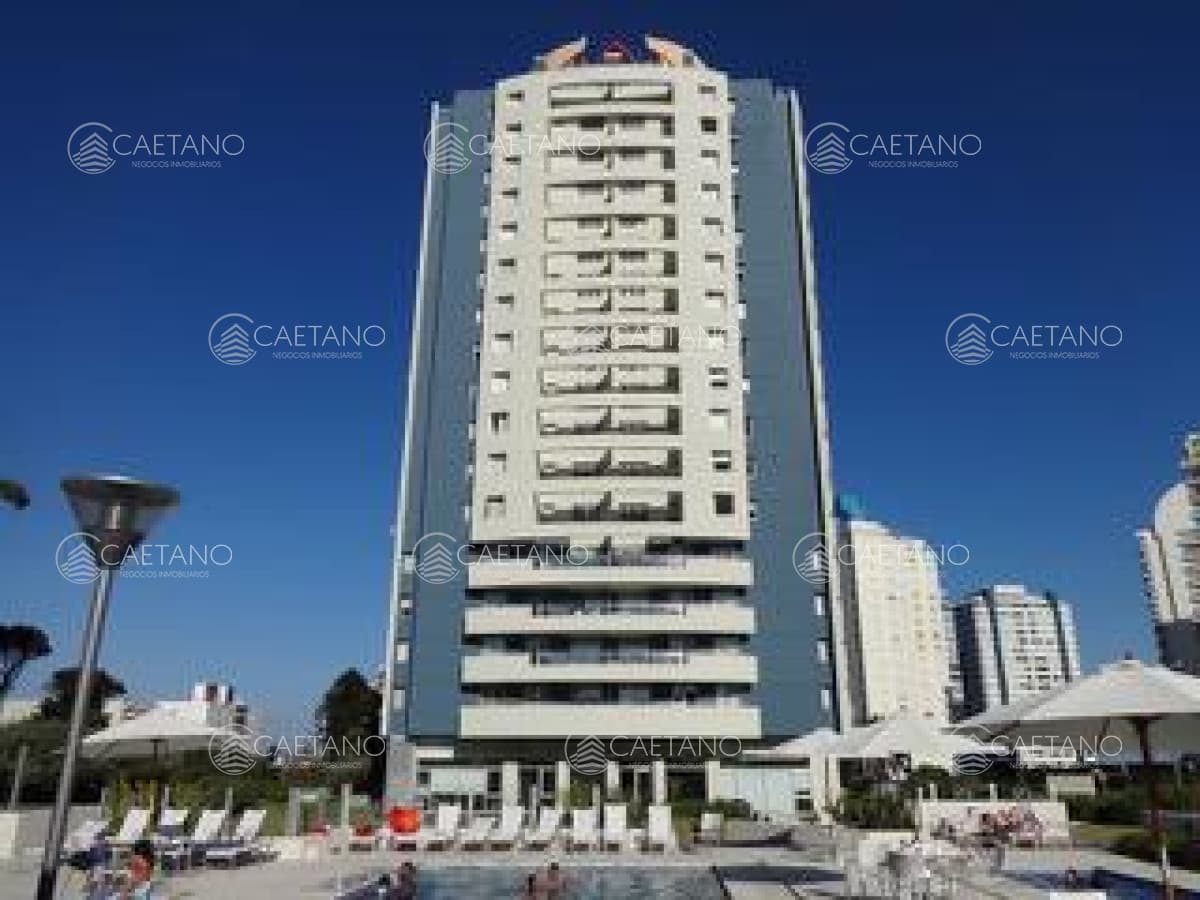 Apartamento, Playa Brava 3 dormitorios y 3 baños — foto 2