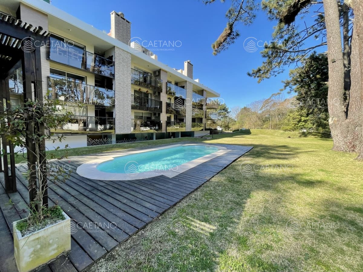 Muy lindo apartamento en Playa Brava 2 dormitorios Parrillero propio — foto 2