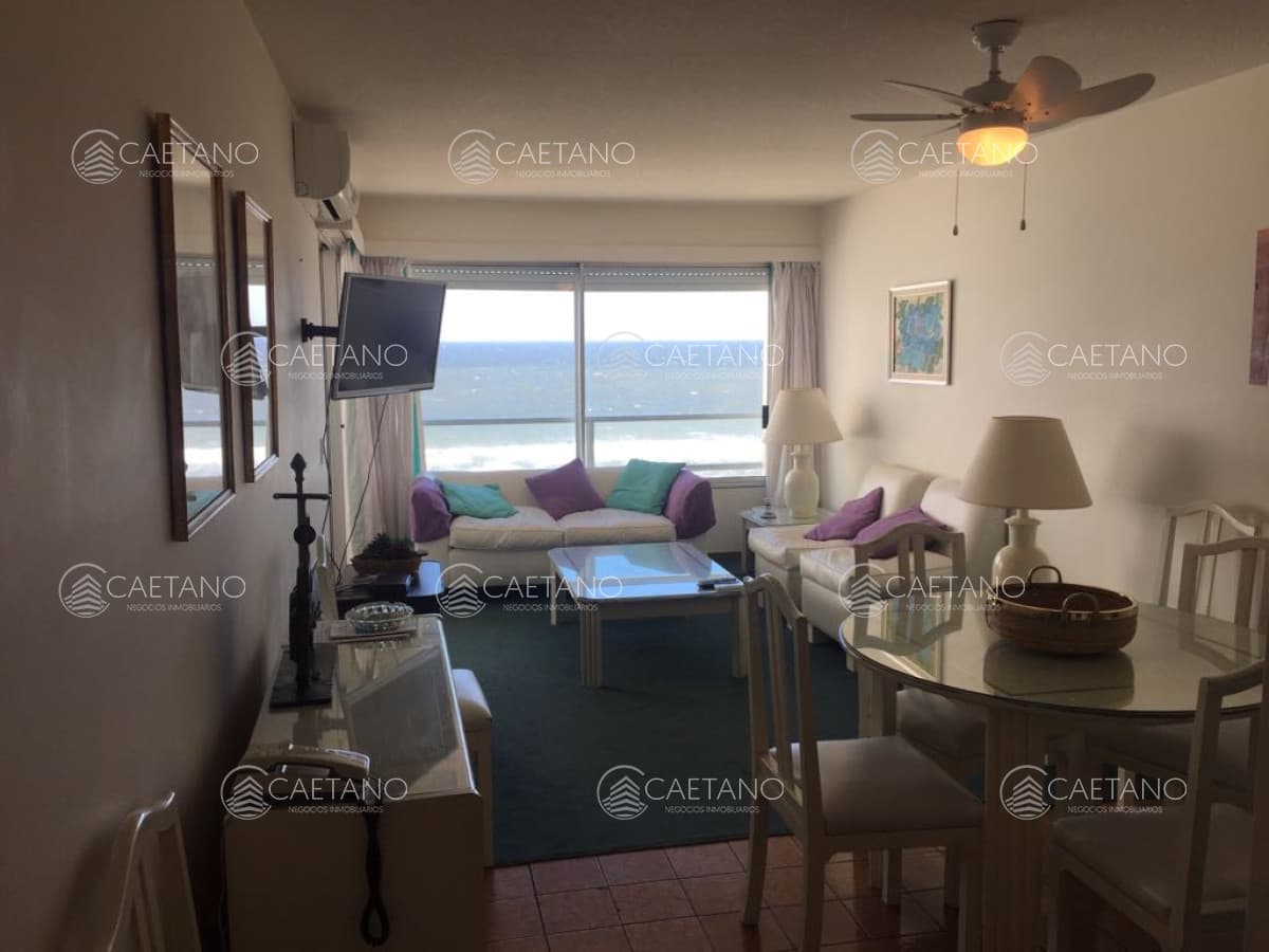 Apartamento de 2 dormitorios y medio 2 baños