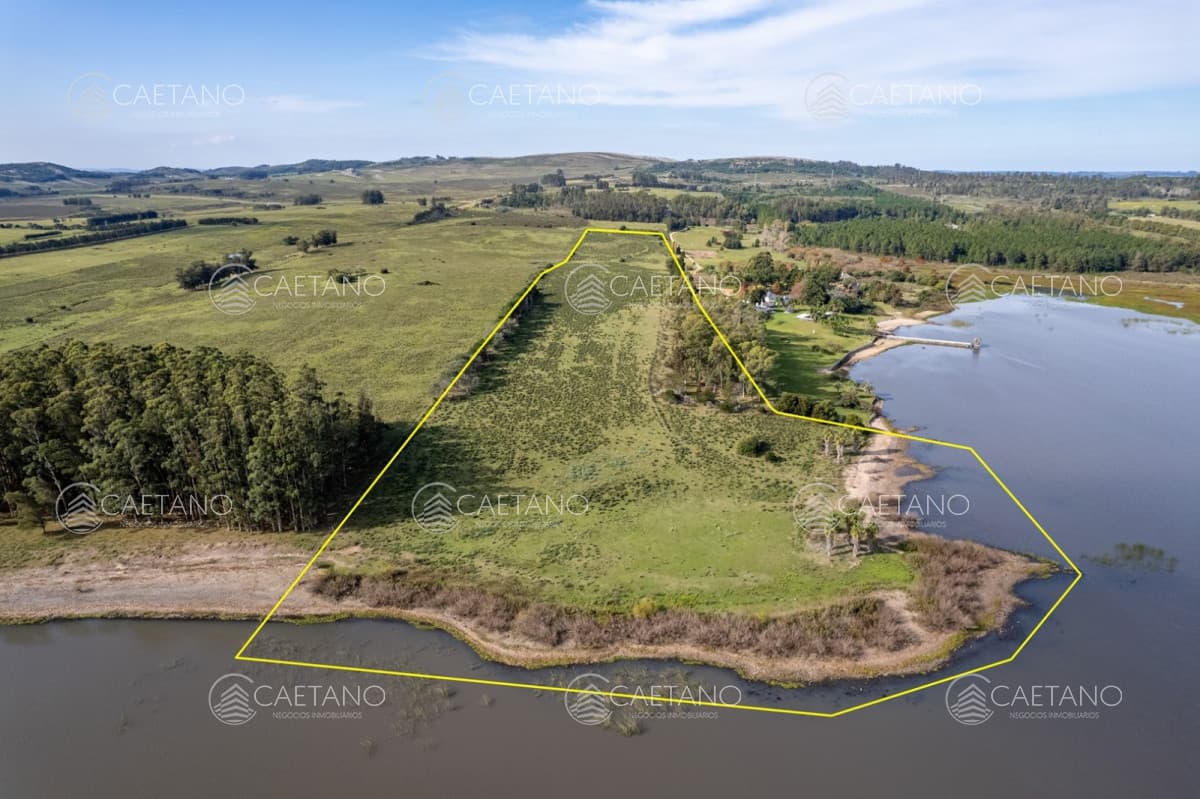Chacra de 11 hectáreas, venta en laguna del sauce