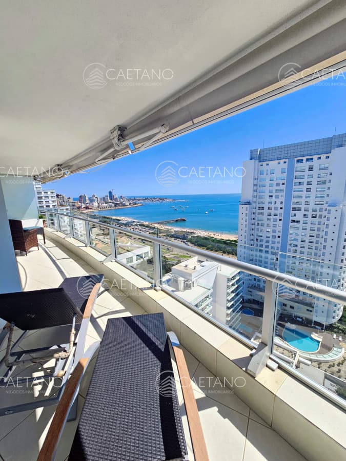 Venta apartamento Playa mansa. Punta del Este.