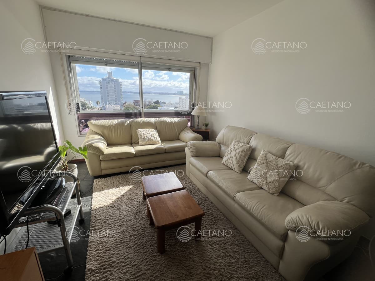 APARTAMENTO EN EDIFICIO CLASICO DE LA PENÍNSULA — foto 2