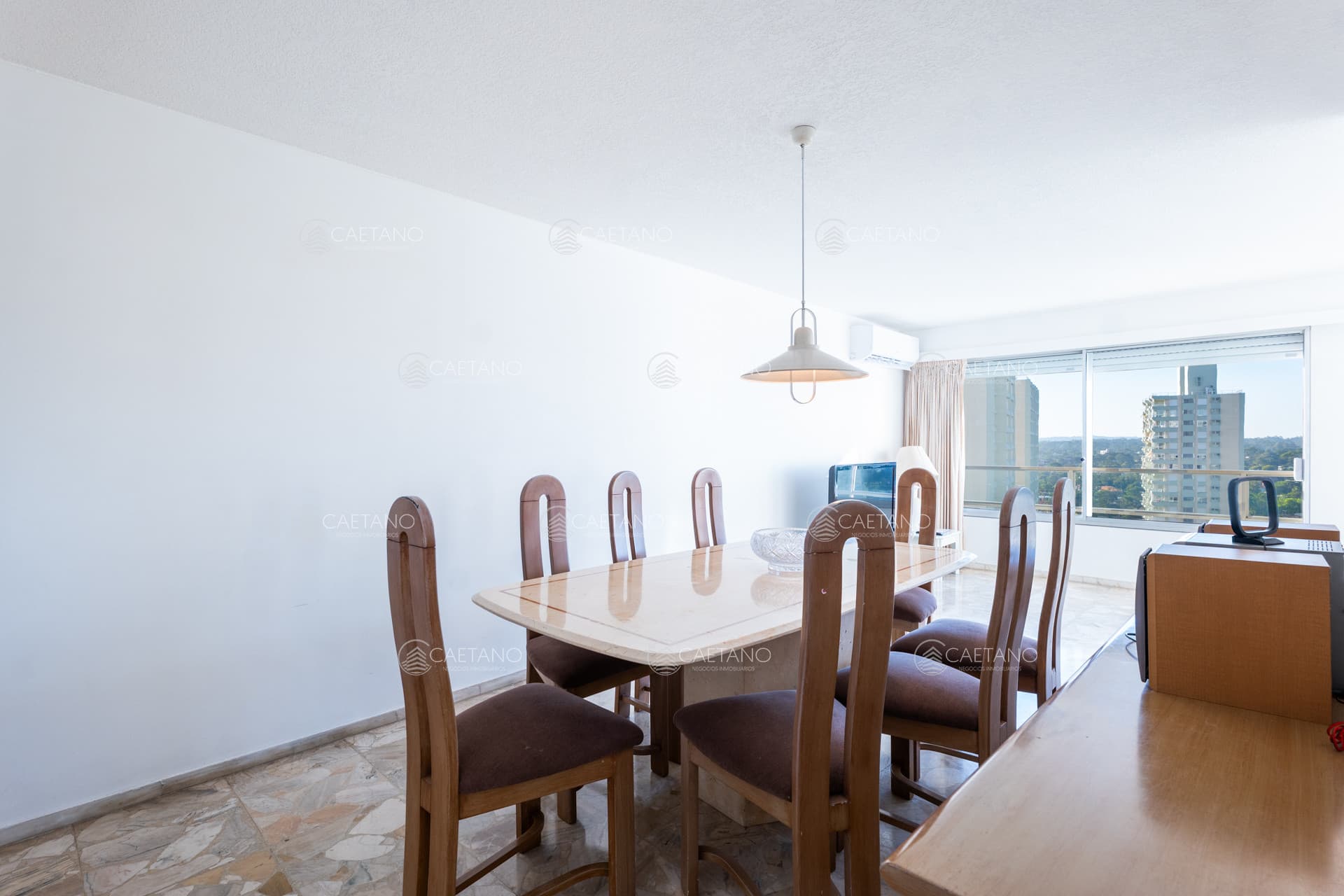 SE VENDE DEPARTAMENTO PRIMERA LINEA MANSA - 2 DORM Y MEDIO - RECICLADO - TORRE WASHINGTON - COMPLEJO LINCOLN CENTER — foto 3
