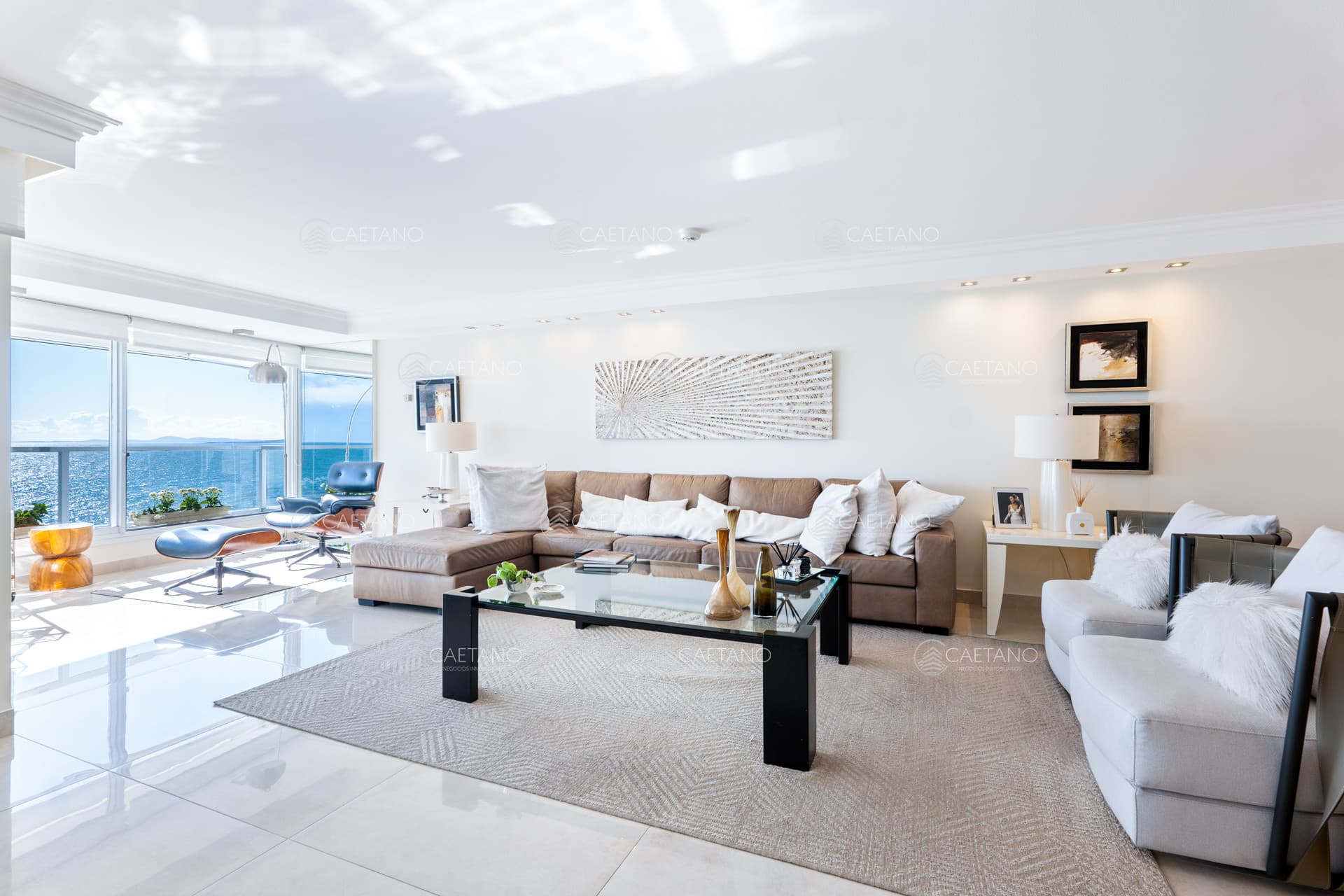 Apartamento en Beverly Tower - Alquiler de Temporada - 3 Dorm en suite + Dep. — foto 3