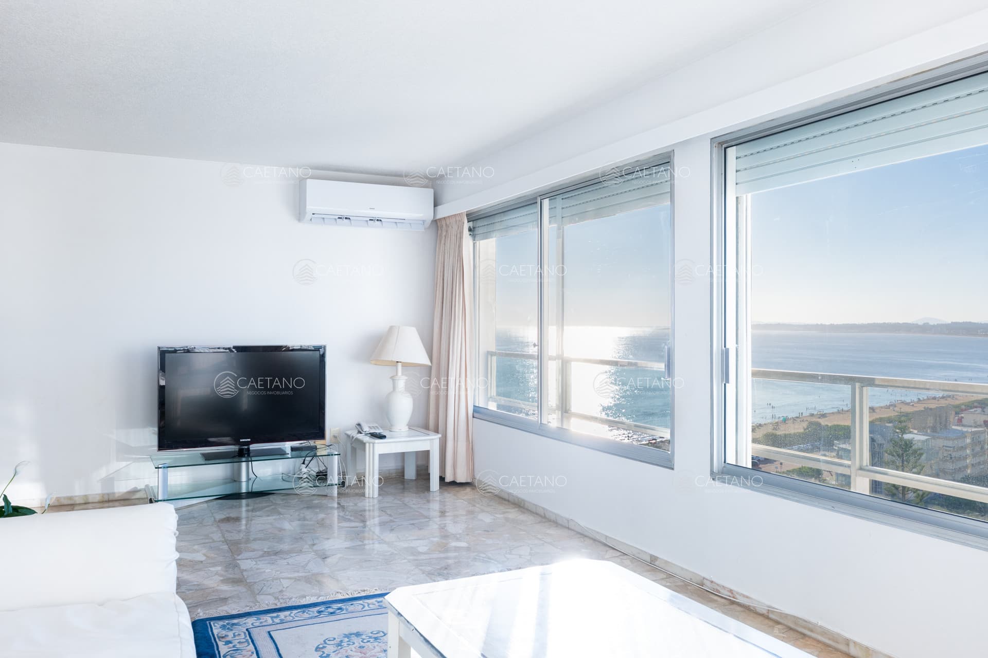 SE VENDE DEPARTAMENTO PRIMERA LINEA MANSA - 2 DORM Y MEDIO - RECICLADO - TORRE WASHINGTON - COMPLEJO LINCOLN CENTER