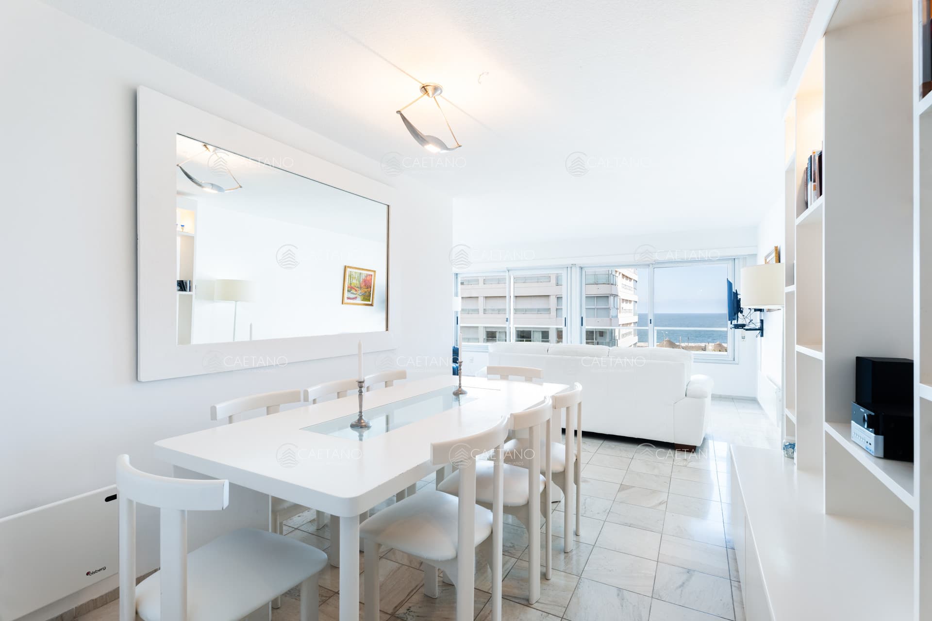 Torre Jefferson - Apartamento de 3 Dormitorios y  dependencia - Reciclado - Complejo Lincoln Center — foto 2