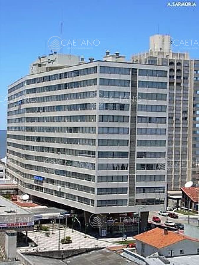 Apartamento en Península - Punta del Este