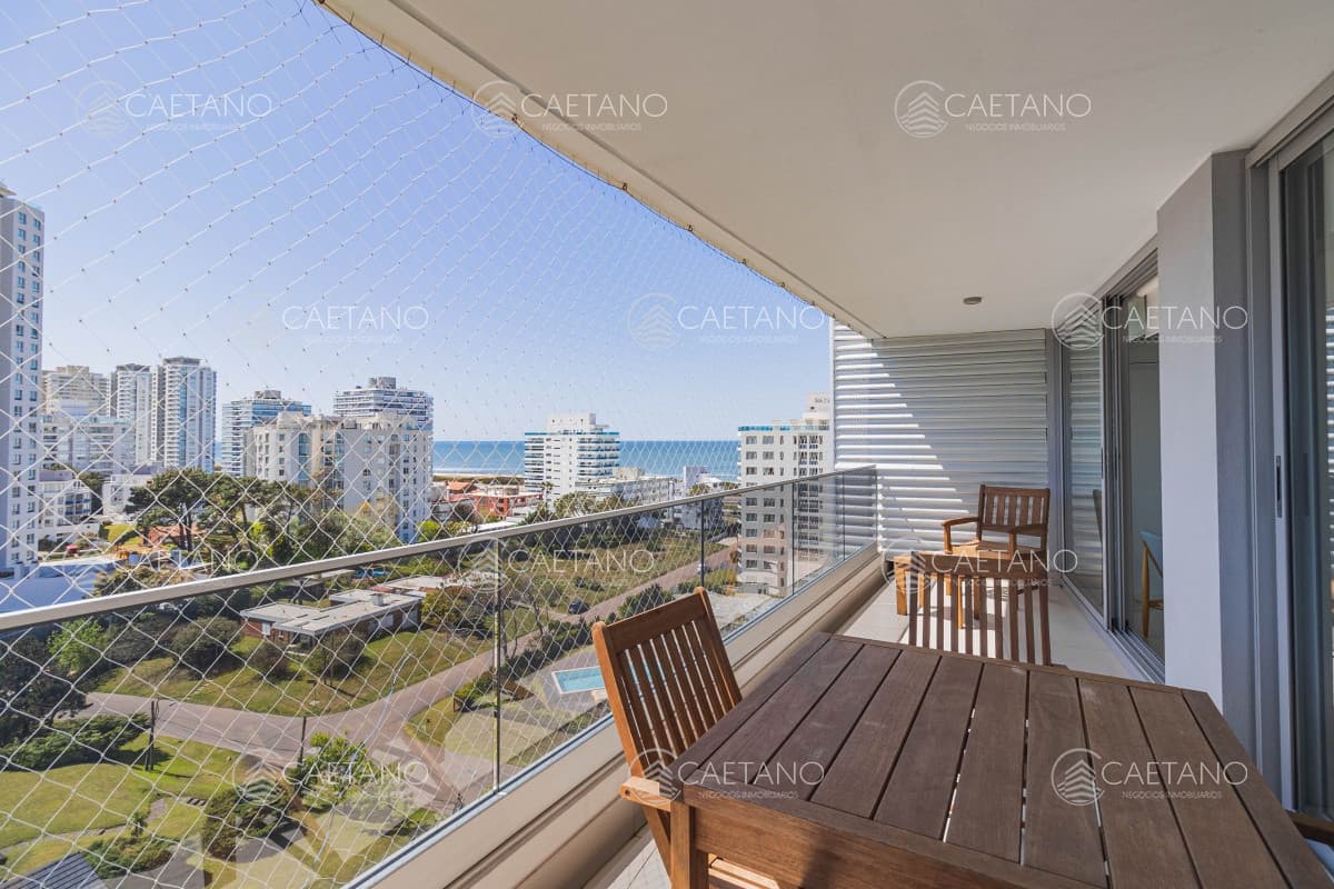 TORRE ESMERALDA - SUPER EQUIPADO - PISO ALTO VISTA DESPEJADA - AMPLIO DEPARTAMENTO