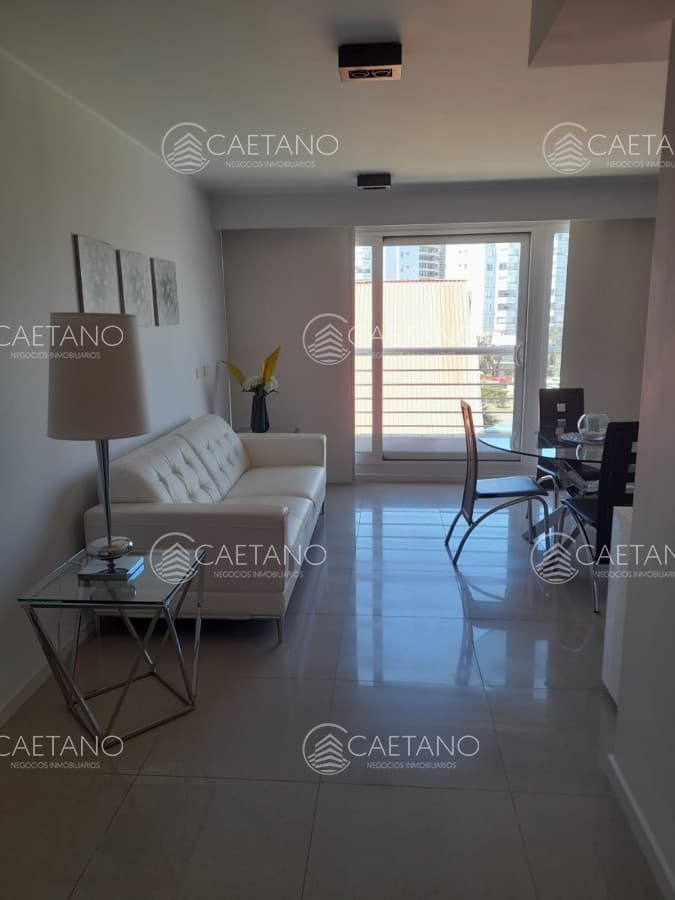 Alquilo Departamento 2 Dorm 2 Baños, 1 en suite en Alexander Collection
