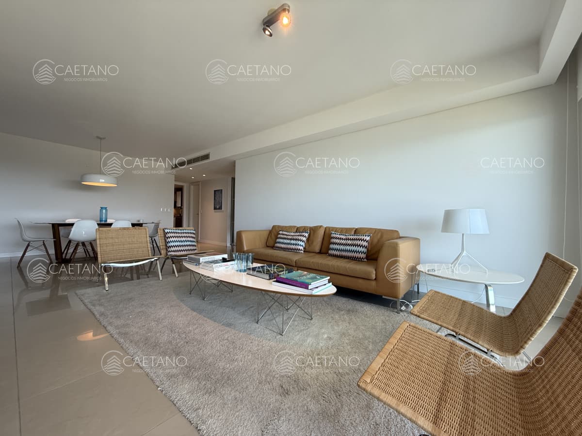 Alquiler enero 2026. Torre Aquarela dos dormitorios dos baños y dependencia de servicio. — foto 3