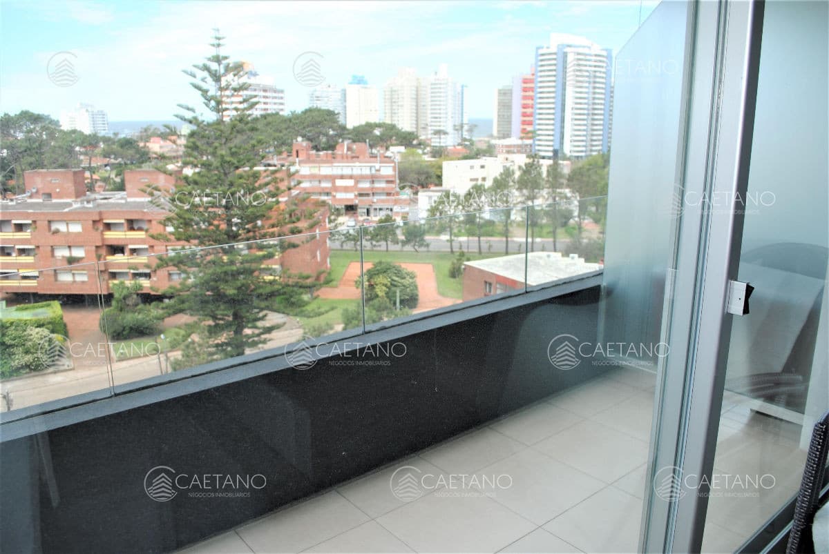 Apartamento - alquiler temporada 2024 3 dormitorios con amenities — foto 2