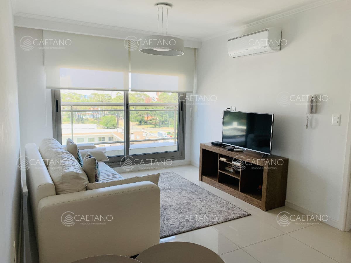 Apartamento en venta  1 dormitorio - Place Lafayette Roosevelt Punta del Este. — foto 2
