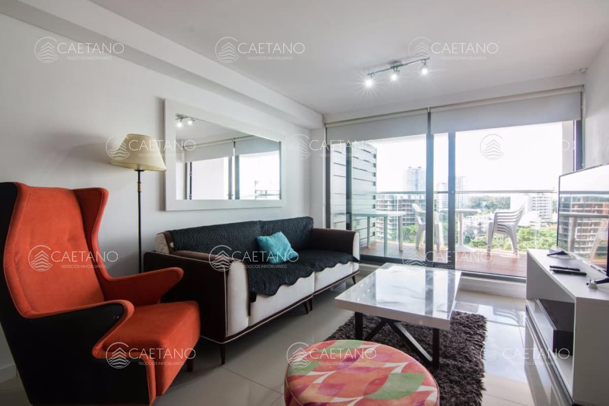 Venta y alquiler temporal de apartamento 2 dormitorios en Chronos Playa Brava Punta del Este