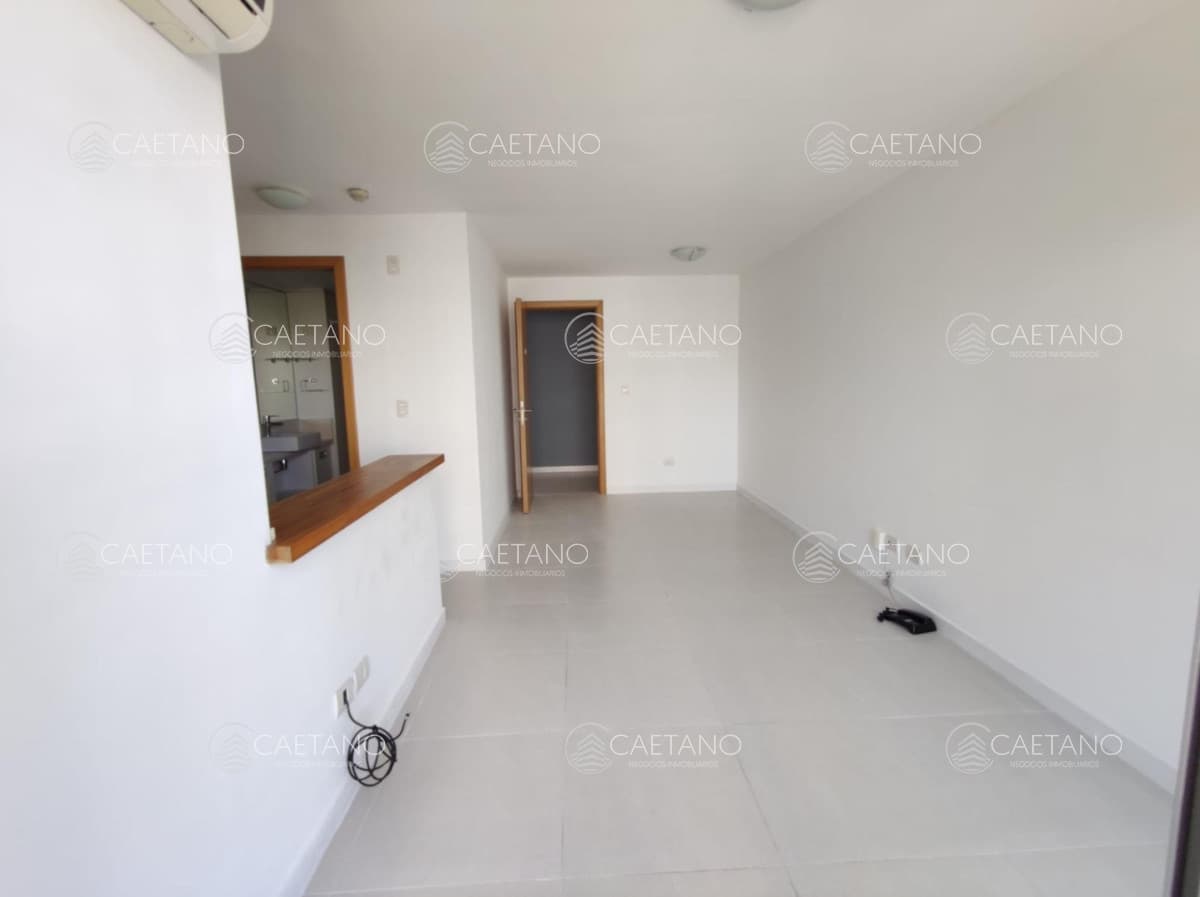 Venta apartamento 1 dormitorio en edificio con servicios punta del este — foto 3