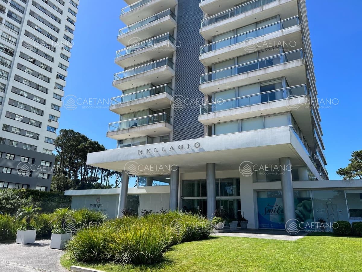 Venta monoambiente en edificio Bellagio Tower Punta del Este