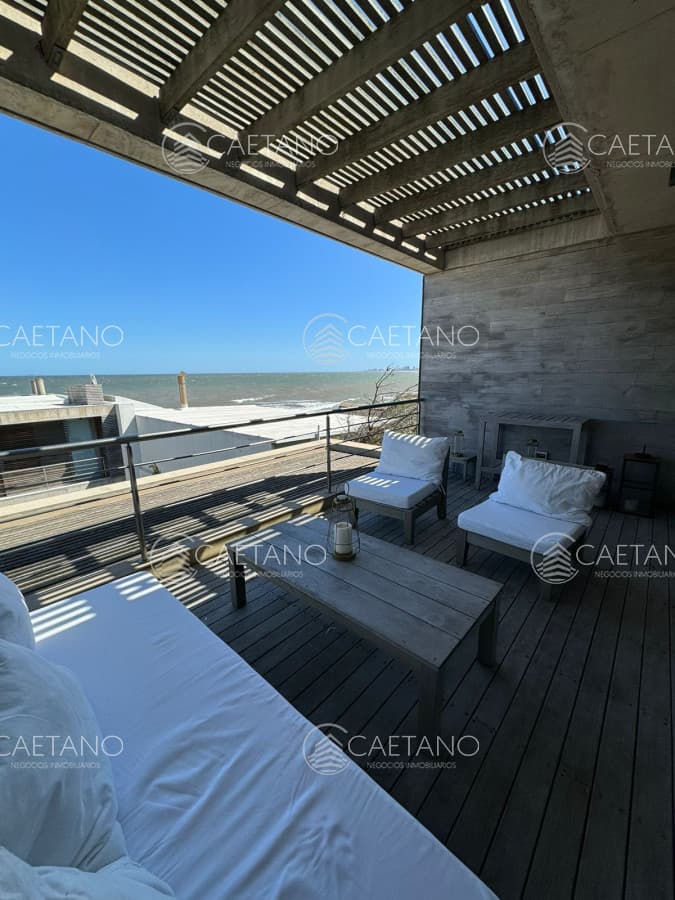 Venta apartamento 4 dormitorios. Montoya, la barra