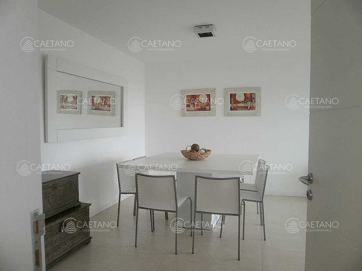 Alquiler temporario apartamento 3 dormitorios en Mansa — foto 3
