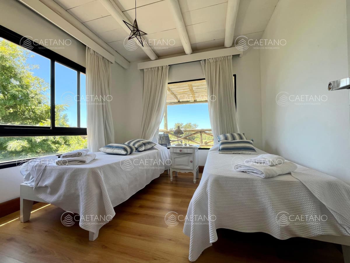 Casa en venta en Manantiales — foto 2
