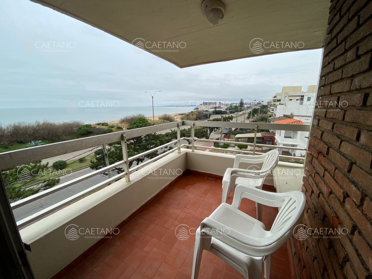 Apartamento en venta de 3 dormitorios primera linea, Mansa — foto 3