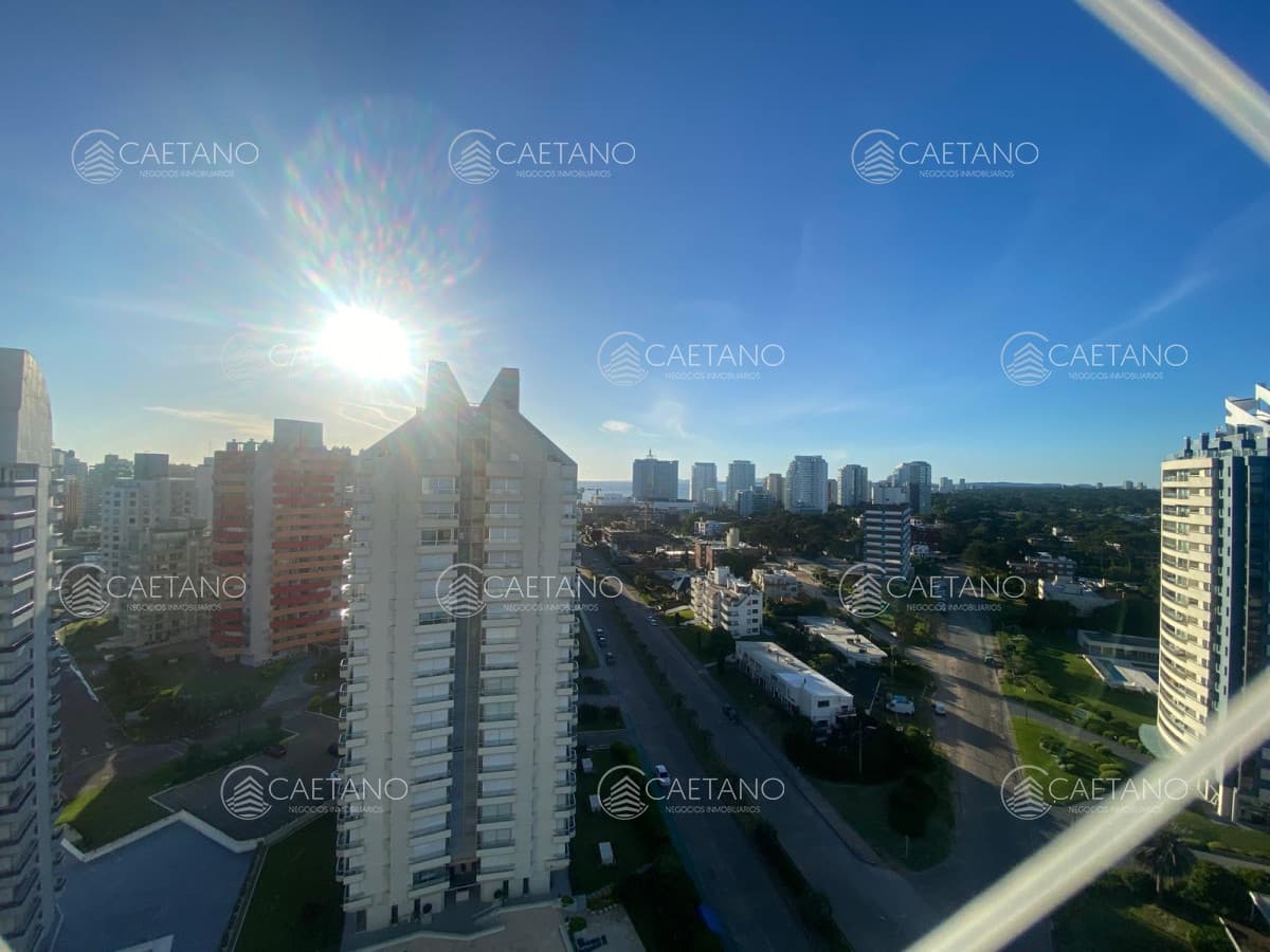 Apartamento 3 dormitorios en alquiler temporal,. Playa Brava, Punta del Este — foto 3