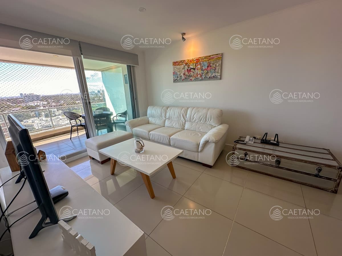 Apartamento en venta 2 dormitorios, Wind Tower, Punta del Este. — foto 2