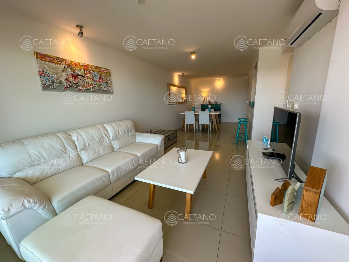 Apartamento en venta 2 dormitorios, Wind Tower, Punta del Este.