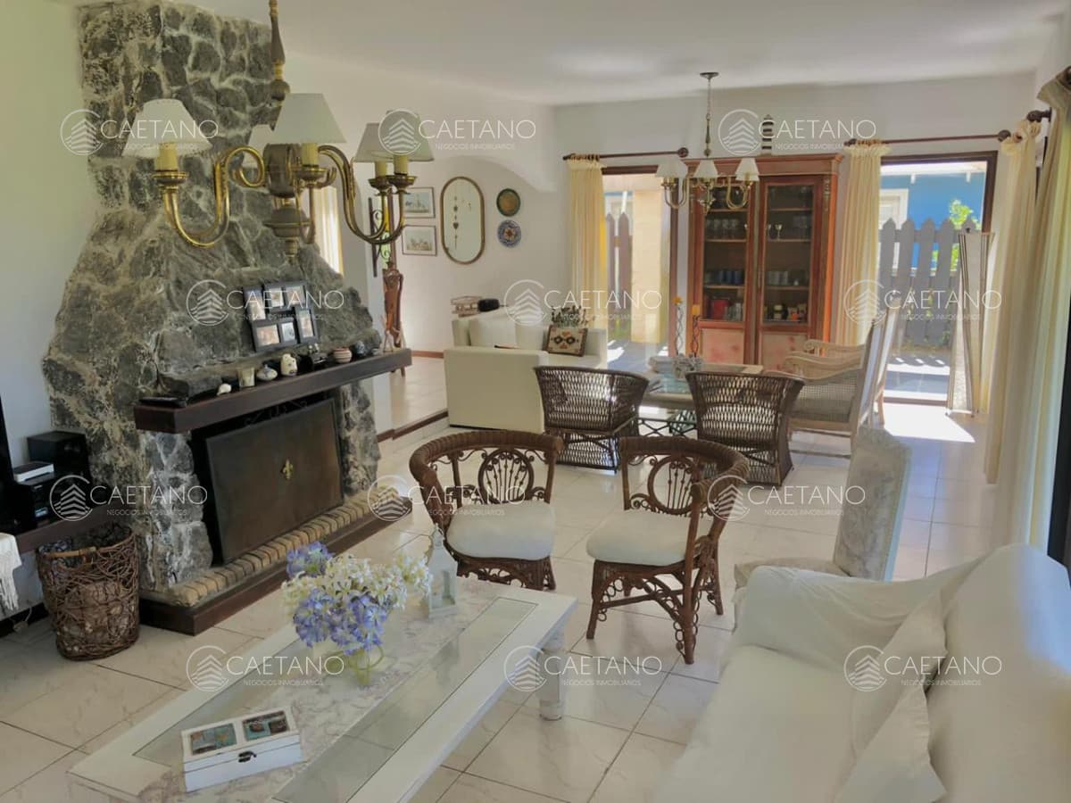 Casa en Montoya de 3 dormitorios y servicio, La Barra — foto 3