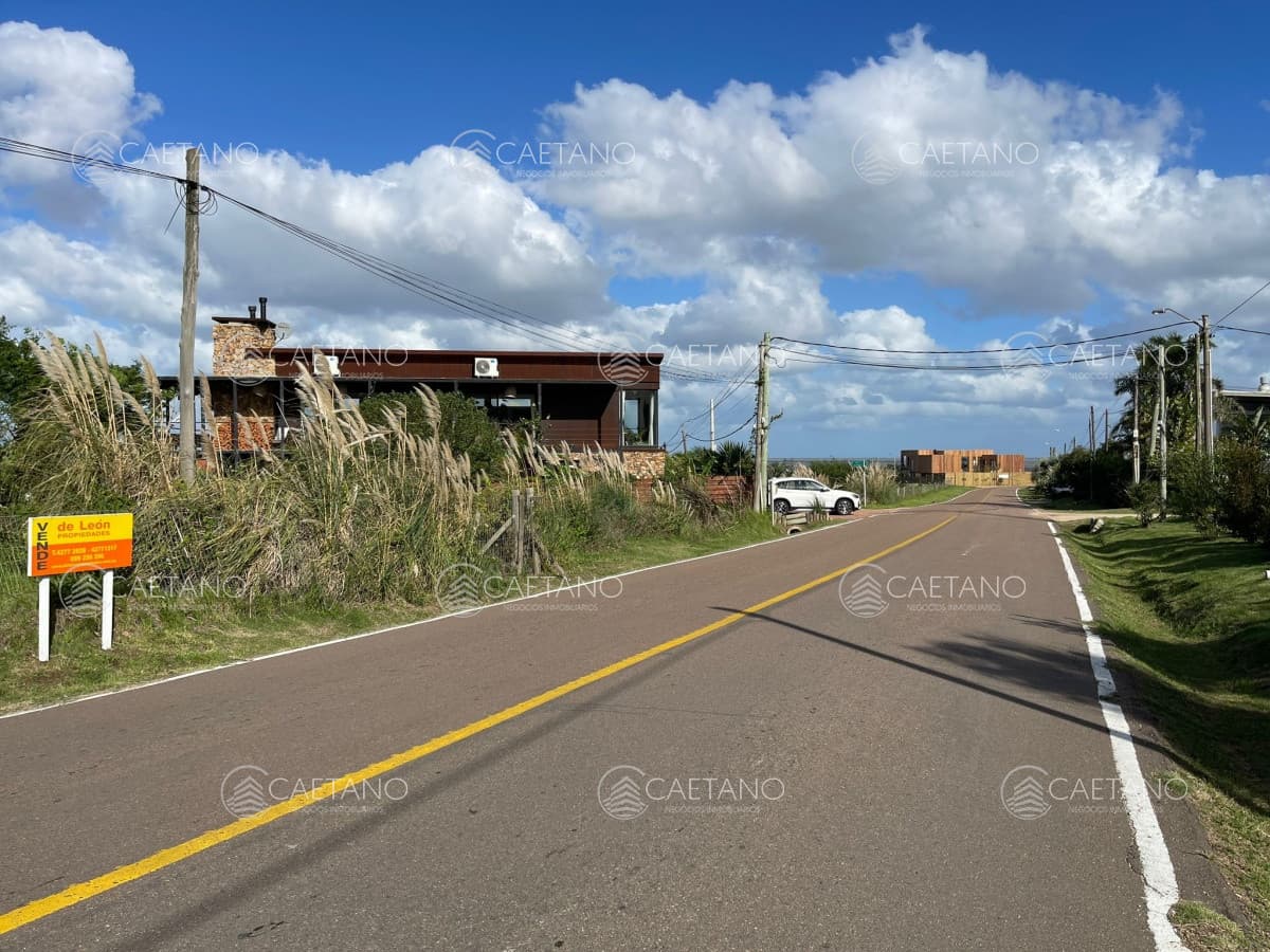 Se vende amplio terreno con vista al mar El Chorro — foto 2