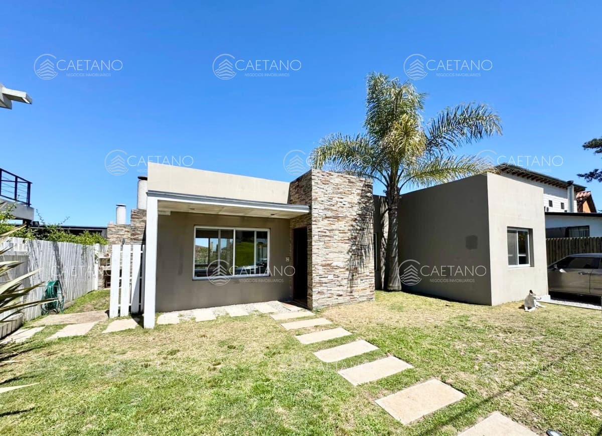 Excelente casa en Alquiler de temporada en Manantiales. — foto 2
