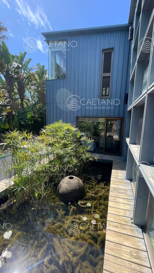 Excelente Casa en Alquiler Temporal en el centro de La Barra — foto 2