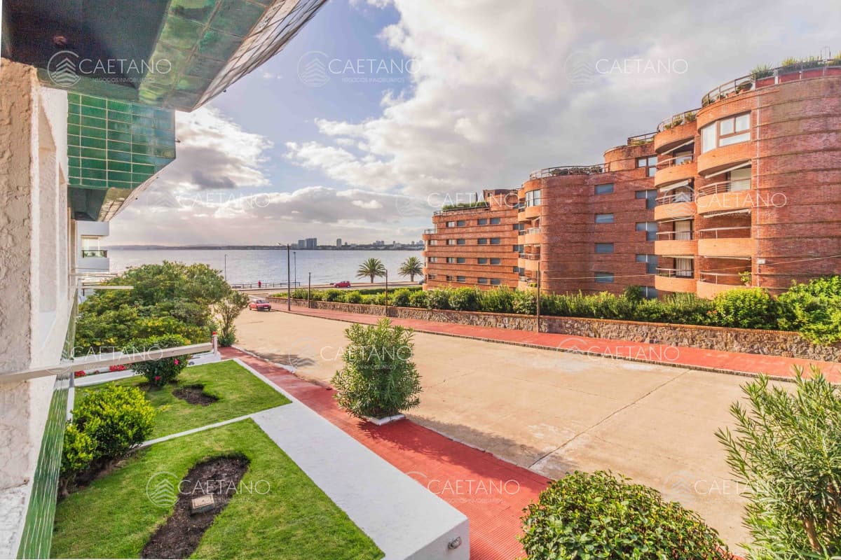 Departamento en la mansa de 2 dormitorios — foto 2