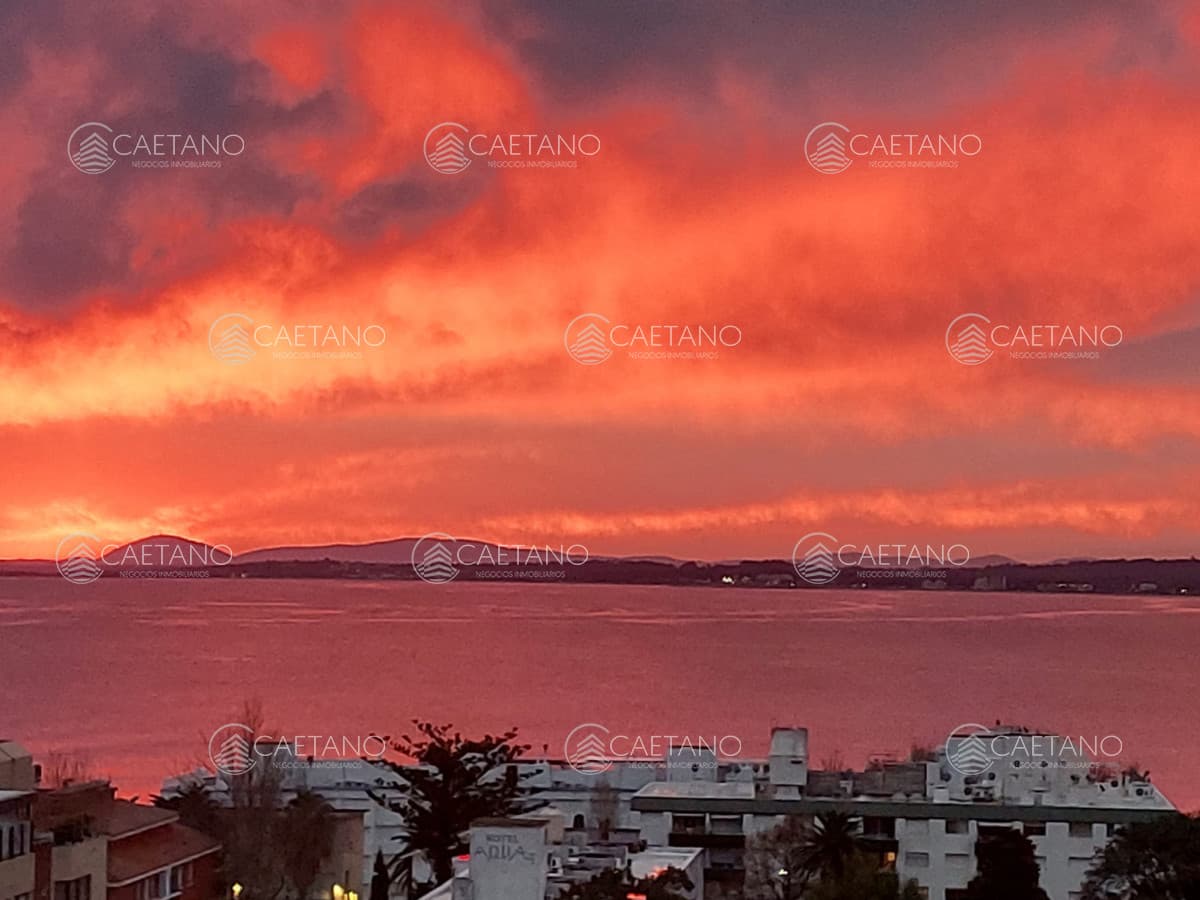 Venta de apartamento 1 dormitorio. Península, Punta del Este. — foto 2
