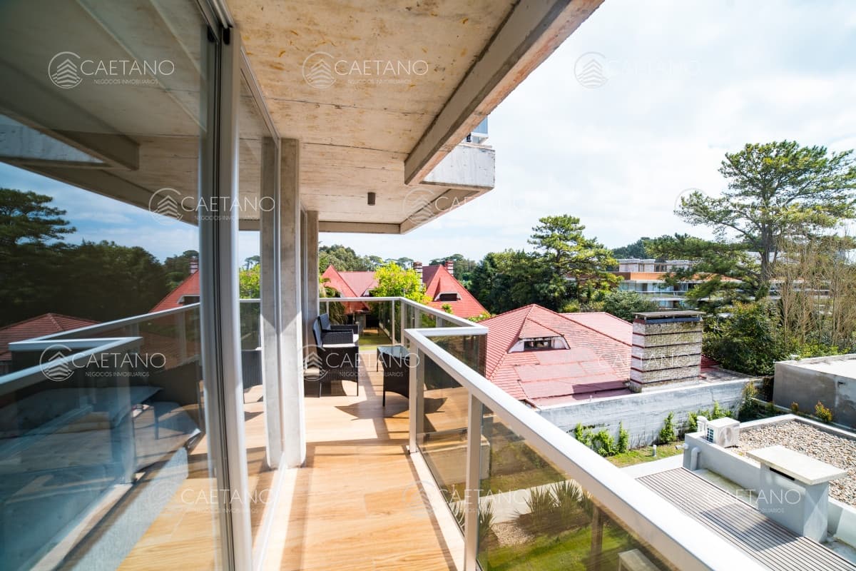 Venta apartamento 1 dormitorio. Playa mansa, Punta del Este — foto 2