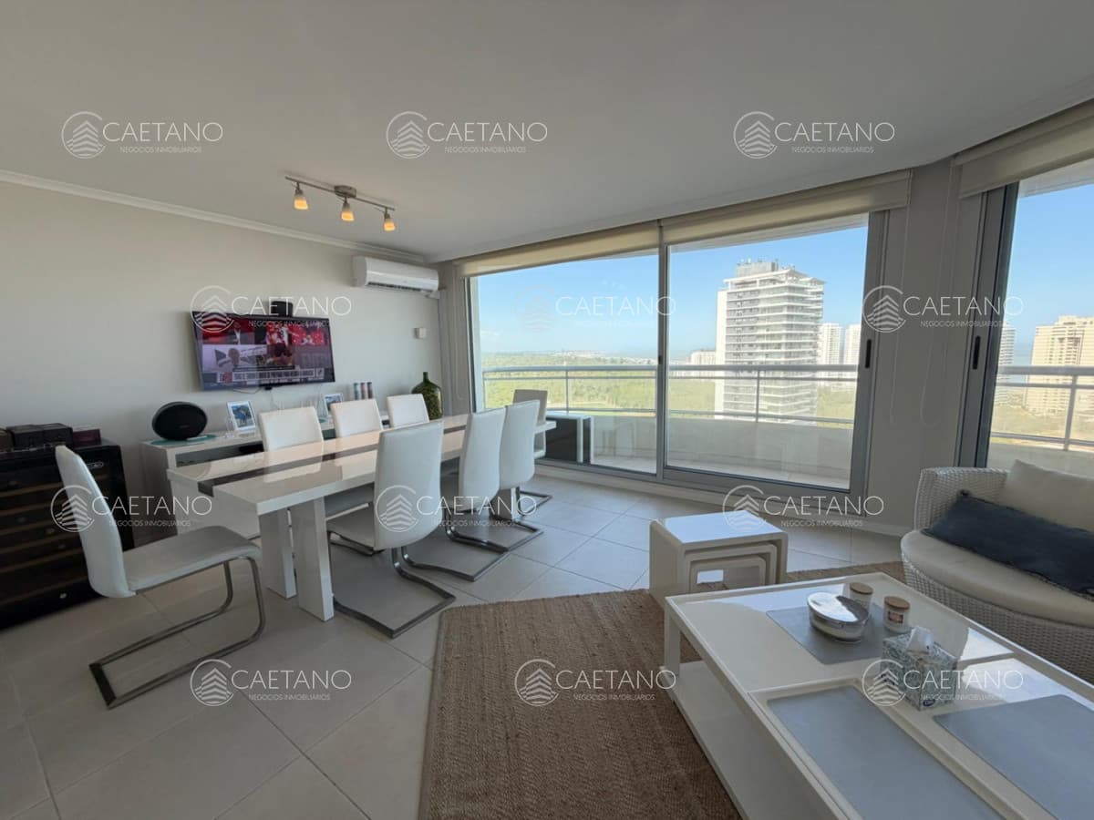 VENTA APARTAMENTO 3 DORMITORIOS EN SUITE BRAVA — foto 3