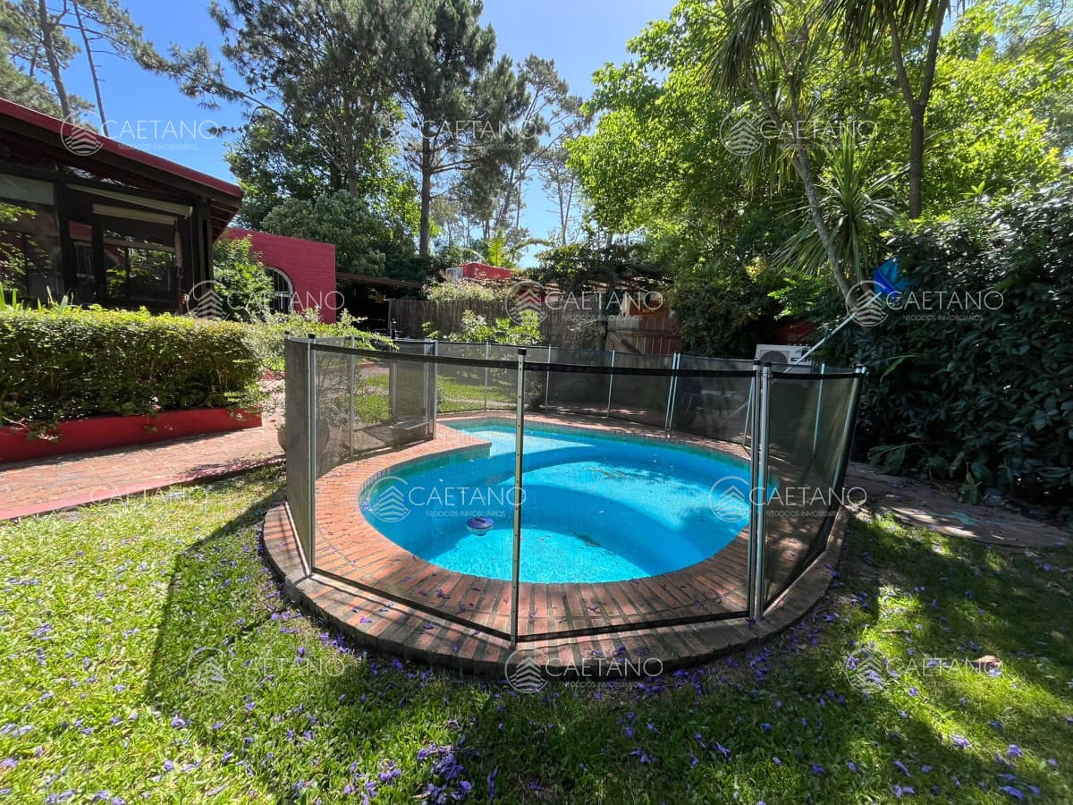 CASA 3 DORMITORIOS ALQUILER TEMPORADA PISCINA CLIMATIZADA — foto 2