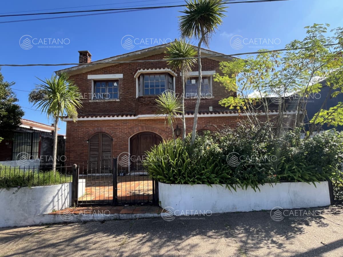 VENTA CASA 4 DORMITORIOS AV ESPAÑA