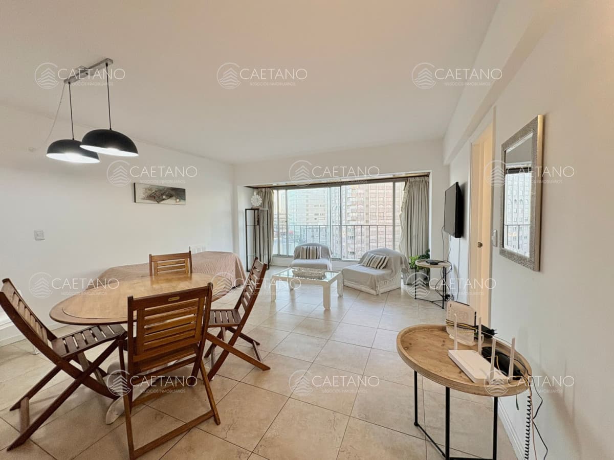 Venta apartamento 2 dormitorios. Península Punta del Este.