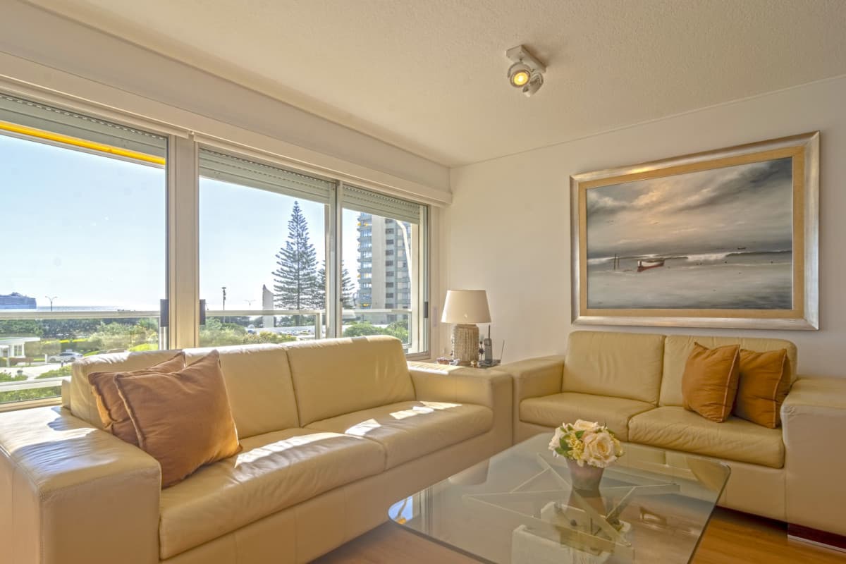 Apartamento en Punta del Este Mansa Torre Jefferson en Complejo Lincoln Center 1ra Línea de Mansa Excelentes Amenities