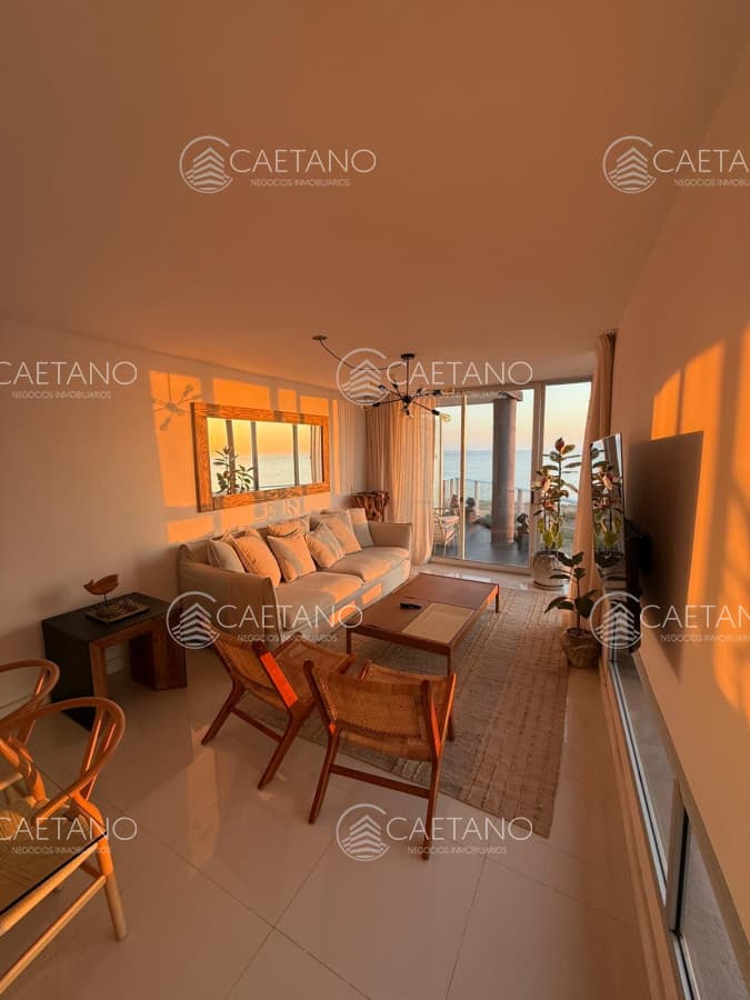 Apartamento de 2 dormitorios en venta Punta del Este — foto 3