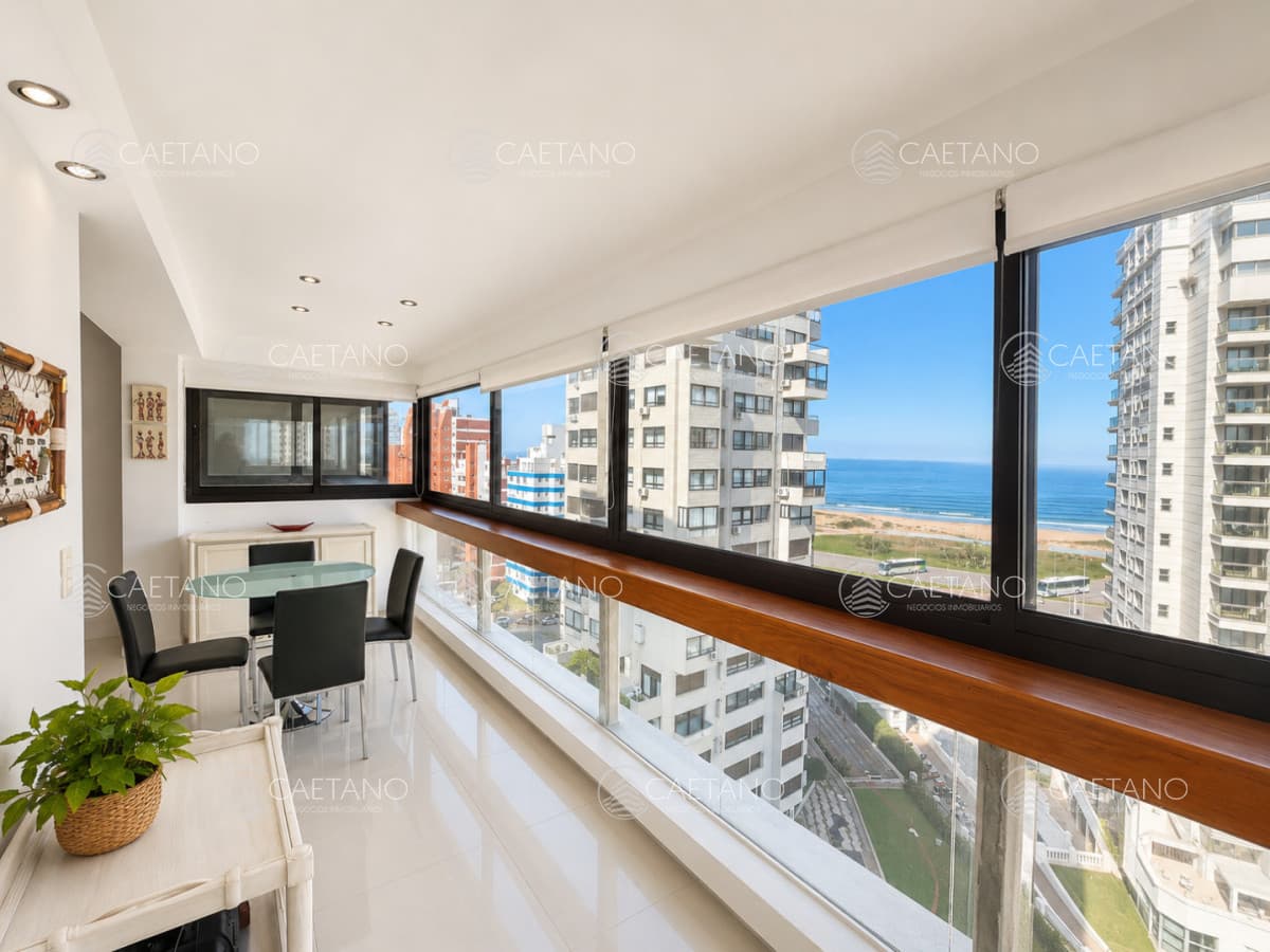 Apartamento de 2 dormitorios En Brava, Punta del Este — foto 2