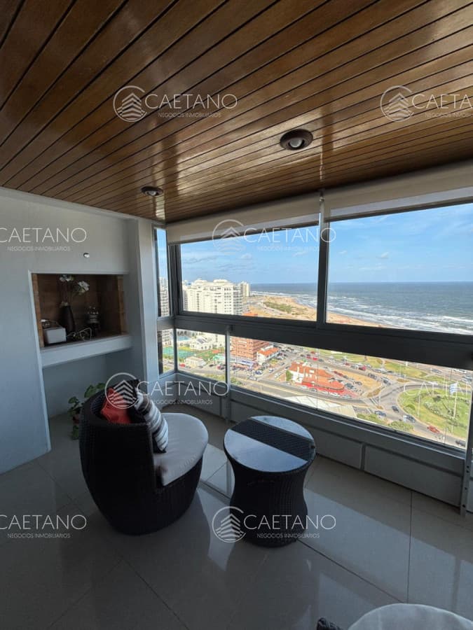 Apartamento en venta, 3 dormitorios. Primera Linea — foto 2