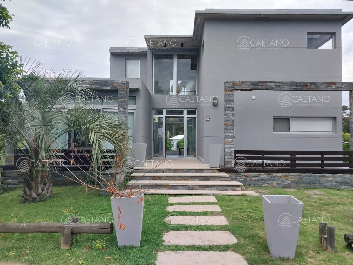 Gran oportunidad en Pueblo San Vicente. venta , alquiler anual — foto 2