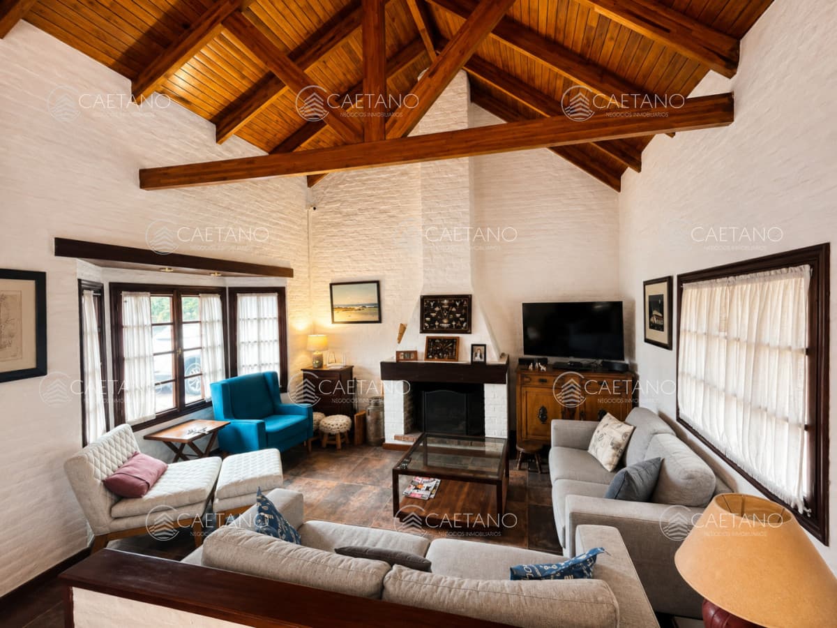 Casa en Alquiler, Pinares, Punta del Este, 4 Dormitorios. — foto 3