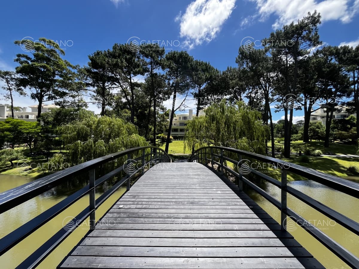 Apartamento en venta con terraza y parrilla en Solanas Green Park — foto 2